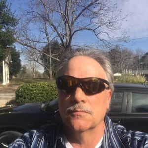 Meet your Posher, Larry